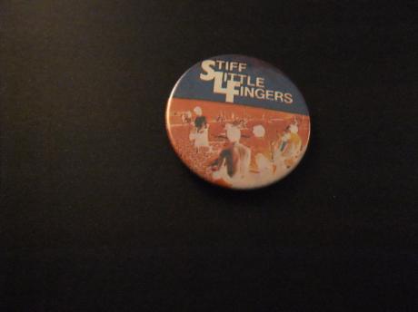 Stiff Little Fingers Noord-Ierse punkband concert in de buitenlucht